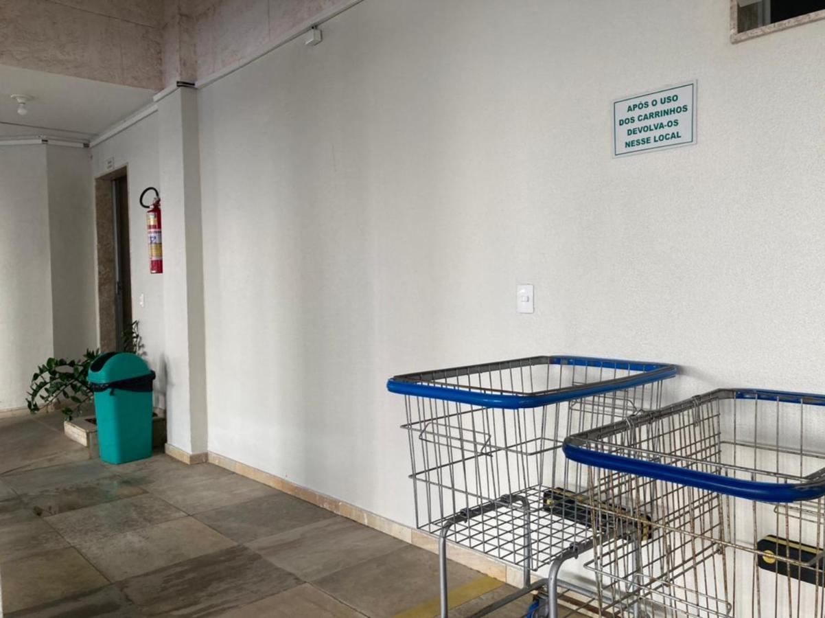 Joneson Aluga Um Apto 3 Quartos Na Beira Da Do Cabo Frio