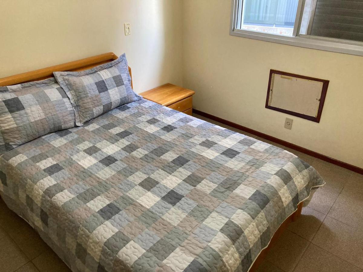 Joneson Aluga Um Apto 3 Quartos Na Beira Da Do Cabo Frio