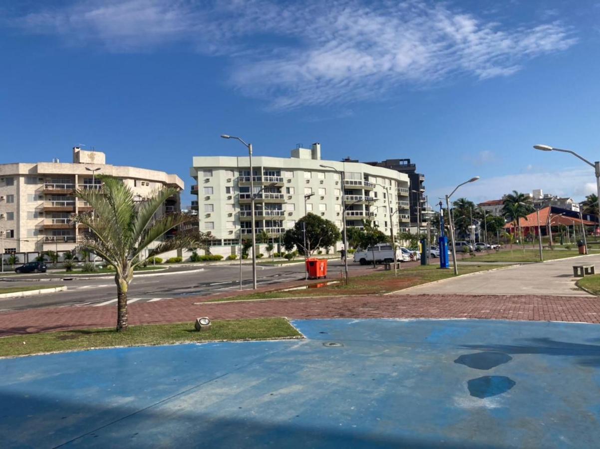 Joneson Aluga Um Apto 3 Quartos Na Beira Da Do Apartment Cabo Frio